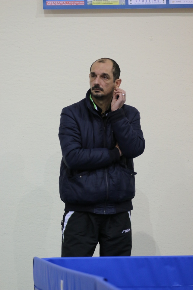 Il tecnico Cristian Mateiu (Foto Gianluca Piu)